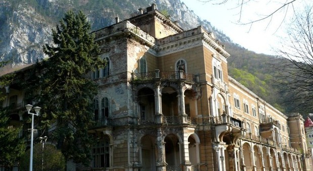 immagine Romania, in vendita per 1,2 milioni di euro il palazzo fatto costruire dalla Principessa Sissi