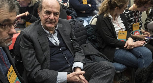 Bersani: «Parlare con i 5 stelle è un dovere, fare un governo è tutto un altro film»