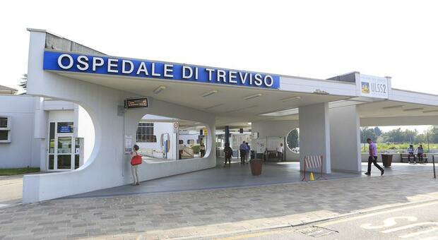 L'ospedale Ca' Foncello di Treviso dov'è stato ricoverato il ciclista investito sul Terraglio