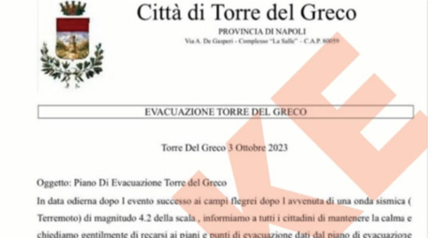 Terremoto Napoli, falsa lettera di evacuazione a Torre del Greco circola sui social. Il sindaco: «Gravità inaudita»