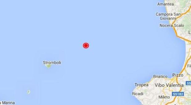 Sicilia, terremoto di magnitudo 4.2 al largo di Stromboli: avvertita la Protezione civile. Altra scossa a Cipro