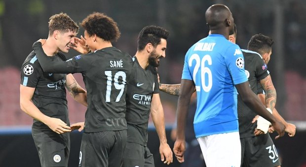 Napoli-City 2-4: show al San Paolo. Guardiola agli ottavi, Sarri quasi fuori