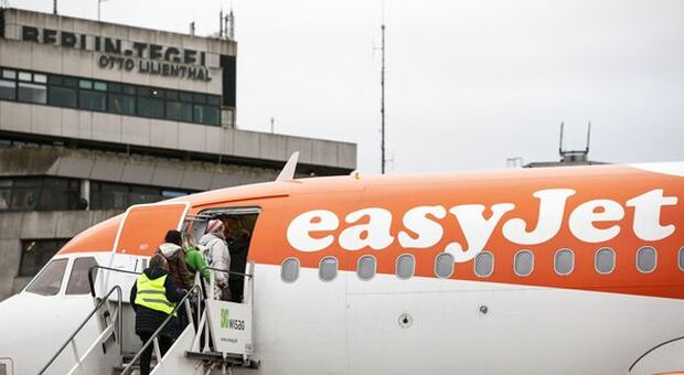 Compagnie aeree europee in rialzo su allentamento regole UK per viaggi