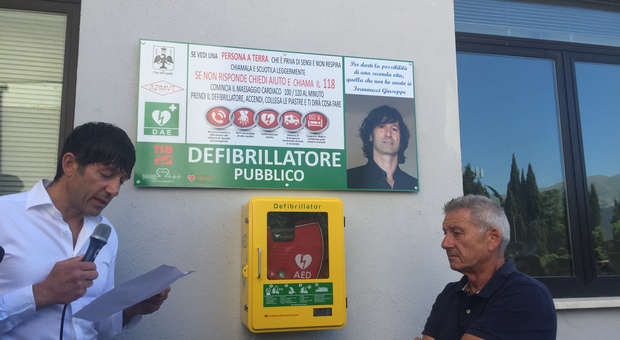 L’Aquila, un defibrillatore al Tribunale dei Minori per ricordare Giuseppe Ioannucci