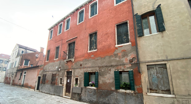 Uno degli immobili della Regione in vendita a Venezia