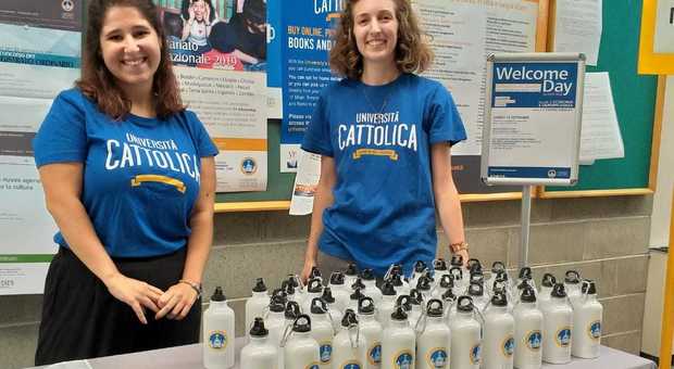 Università Cattolica, ateneo sostenibile: via le bottiglie di plastica, borracce e isole ecologiche