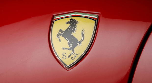 Lo stemma della Ferrari