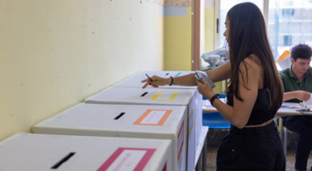 Elezioni amministrative 2021, il Tar annulla il voto per la seconda Municipalità nel seggio 309 di Napoli