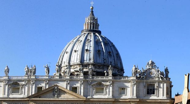 Vaticano: «Allo studio scomunica per i mafiosi e i corrotti»