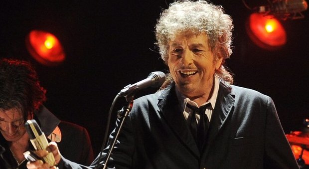 L’eretico Bob Dylan convertito dai classici Usa