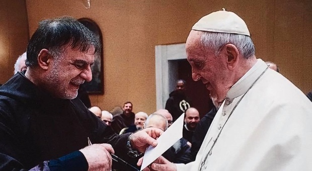 Frate Mago invita Papa Francesco: «Venga a visitare la Madonna dell'Ambro»