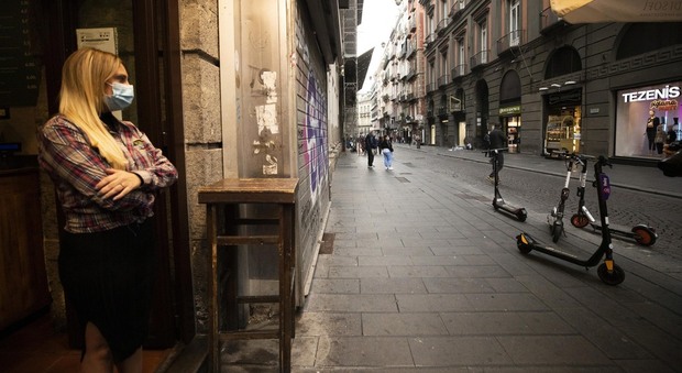 Lockdown a Napoli, multate 67 persone sorprese in strada senza giustificato motivo