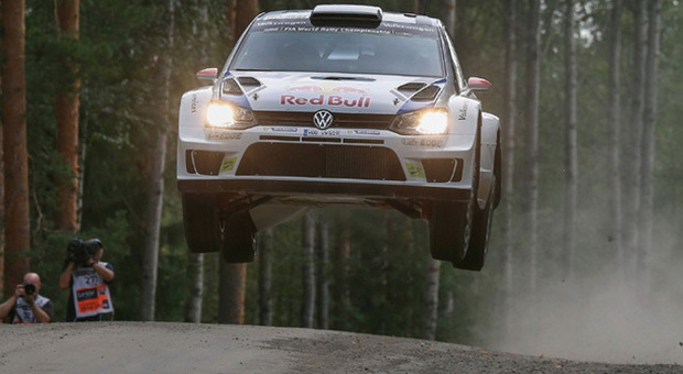 Una delle tre Volkswagen Polo WRC impegnate in Finlandia