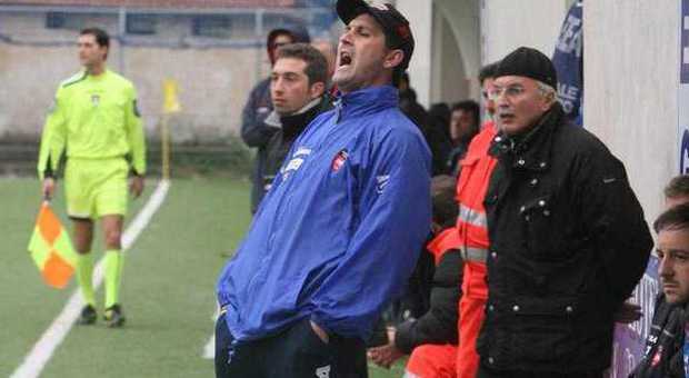 Serie D, terzo allenatore a Sorrento: via Chiancone, torna Cioffi