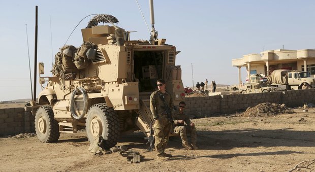 Iraq, l'esercito entra a Mosul: violenti scontri con l'Isis