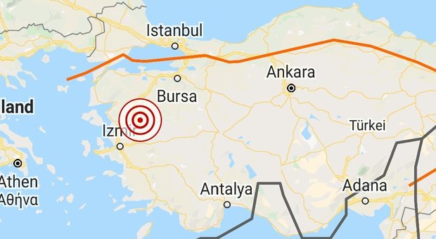 Terremoto in Turchia, forte scossa di 5.2 nel distretto di Kirkagac: «Sentito fino a Smirne»