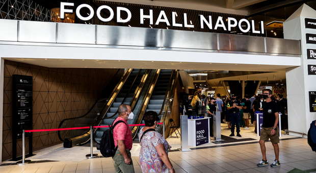 Food Hall Napoli Centrale, 4mila metri di eccellenze gastronomiche e design