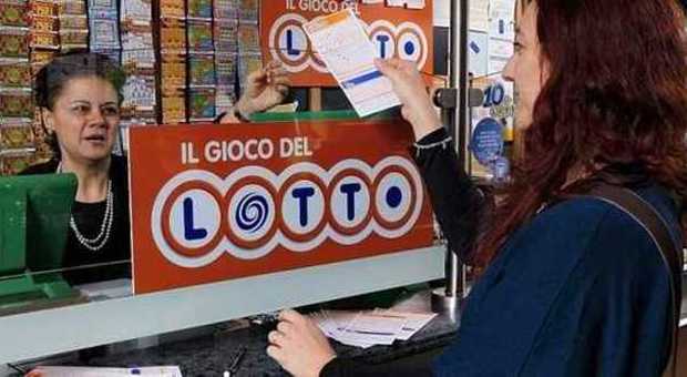 ​Gioca 3 euro sulla ruota di Venezia e il Lotto gliene "regala" 62.750