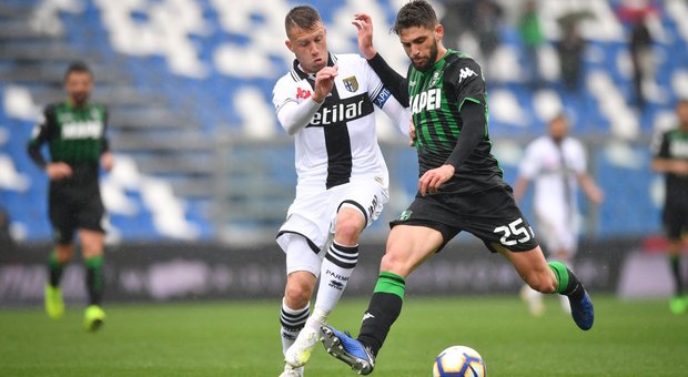 Il Parma sciupa un rigore con Ceravolo, ma meglio il Sassuolo nello 0-0 al Mapei