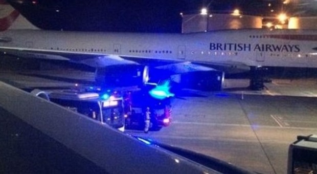 Atterraggio d'emergenza per un volo della British Airways