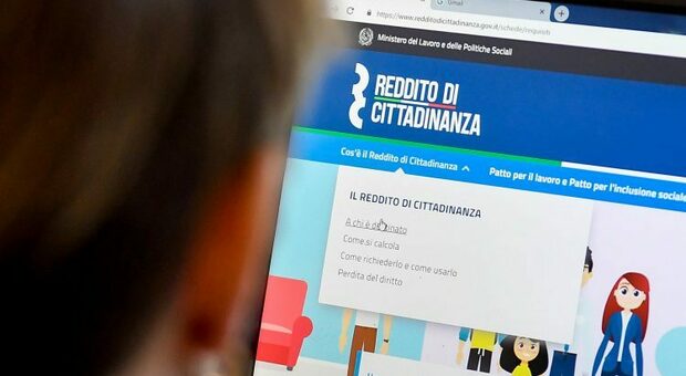 Inps: i percettori del Reddito di cittadinanza in Campania superano quelli dell'intero Nord