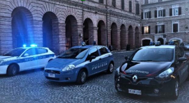 Auto in sosta con assicurazione scaduta a San Benedetto: sequestro e maximulta, al via i controlli