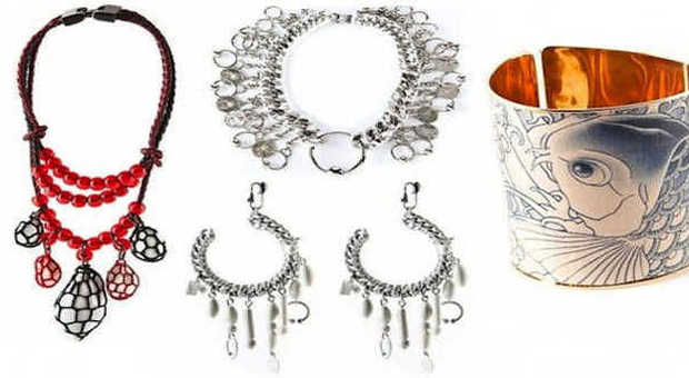 I gioielli in stile gitana di Jean Paul Gaultier (Adnkronos)
