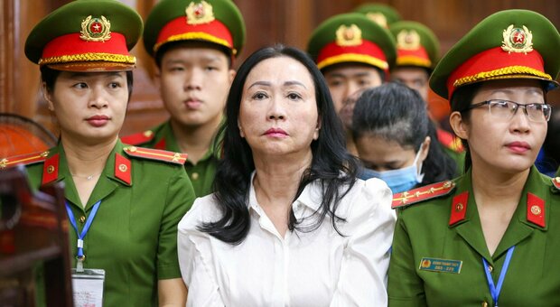 Truong My Lan, condannata a morte la miliardaria vietnamita accusata di frode bancaria (per 44 miliardi)
