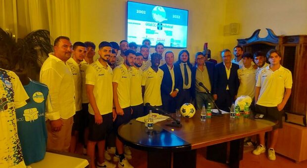 Pozzuoli e Bacoli unite nel calcio: la nuova squadra Rione Terra Sibilla