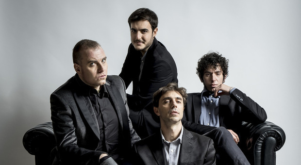 Marcondiro, la band pubblica “Con i tuoi Occhi”: è il primo videoclip in NFT in Italia