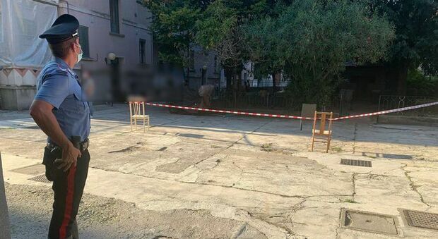 Milano, spari nel condominio: 34enne morto. A sparare potrebbe essere stato un 72enne