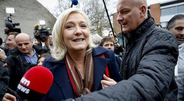 Francia, Le Pen sfida i giudici: non va all'interrogatorio
