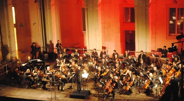 Opera e jazz "al chiaro di luna", l'Orchestra Sinfonica Oles ai Teatini