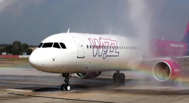 Napoli-Abu Dhabi, Wizz Air annuncia una nuova rotta da Capodichino