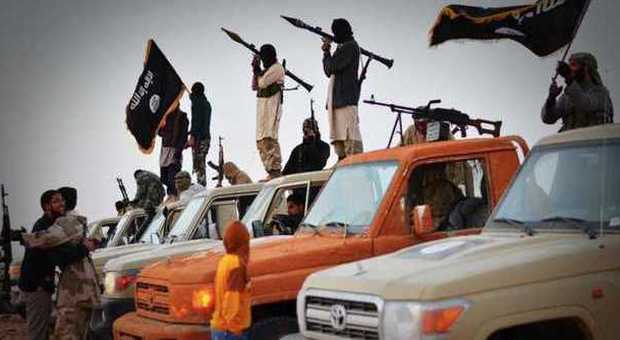Isis, arrivano i rinforzi jihadisti: duecento miliziani di Boko Haram giunti a Sirte