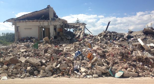 Terremoto, primi cinque indagati per crolli case popolari ad Amatrice