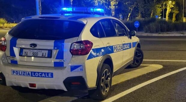 Violenta rapina e pestaggio a Trieste: minacciato con un coltello per un telefono cellulare