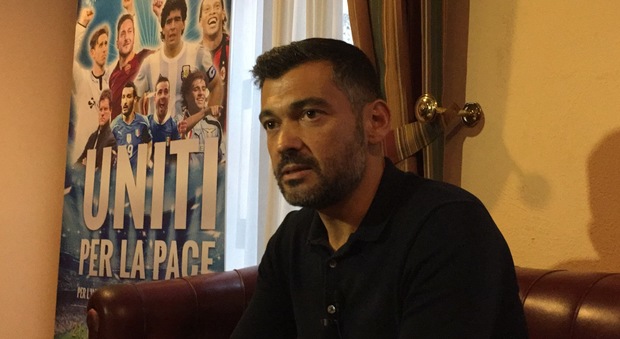 Uniti per la Pace, Sergio Conceiçao: «Mi piacerebbe allenare la Lazio. Che attacco con Felipe, Keita e Immobile»