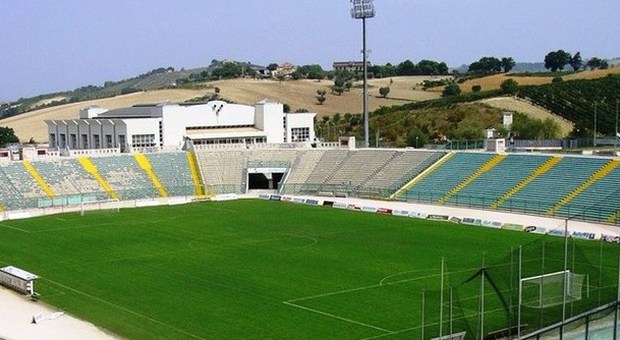 Lo stadio Del Cònero di Ancona