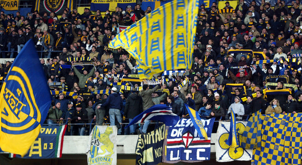 Scontri tra i tifosi di Hellas Verona, Napoli e Monza: 97 daspo e 83 denunciati dopo "l'operazione Bentegodi"