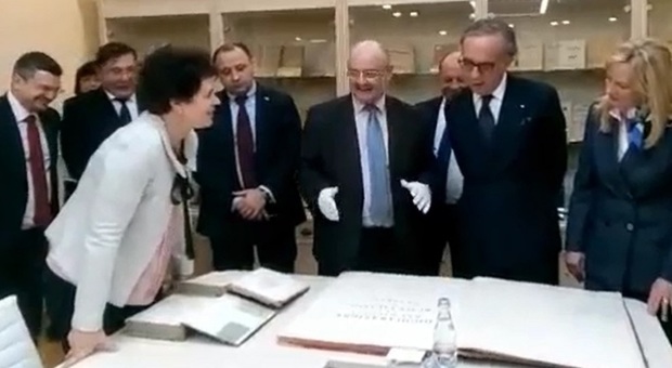 L'ambasciatore italiano scopre volumi sull'architettura di Napoli in un museo russo