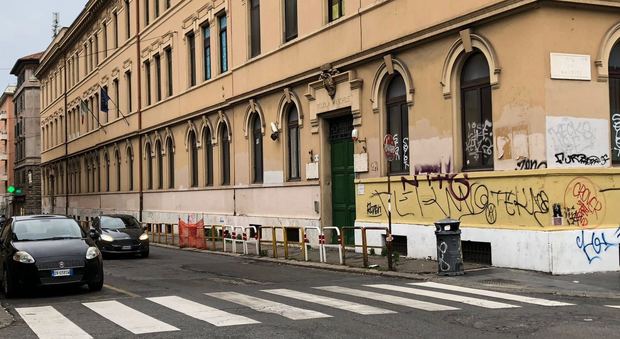 Roma scuola, messa in sicurezza di tutti gli attraversamenti pedonali di fronte agli istituti