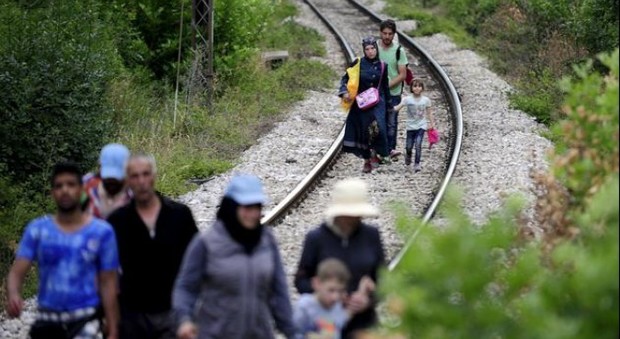 Migranti, Ungheria decreta lo stato di crisi