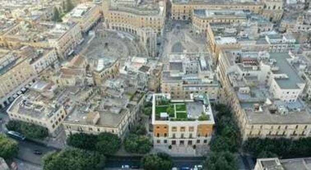 Lecce, il boom di condoni intasa gli uffici: «Controllati solo 3 casi su 10»