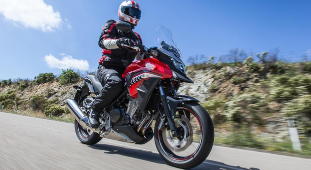 La Honda CB500X è una moto facile per chi è alle prime armi
