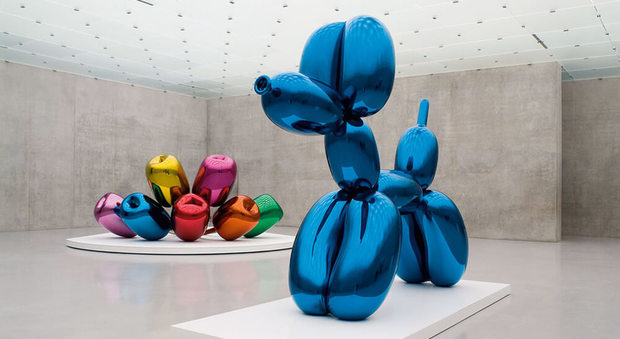 Venezia, furto in una mostra della Biennale: sparite due opere di Jeff Koons