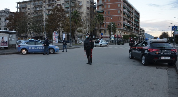 Controlli anti-Covid a Salerno, il questore: «In 15 giorni di area rossa 19mila verificati»