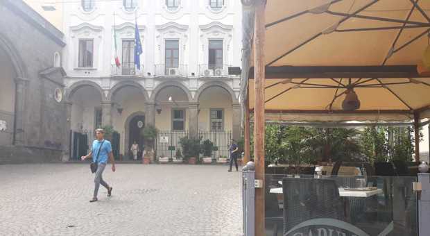 Napoli, svaligiato ristorante vicino alla caserma Pastrengo