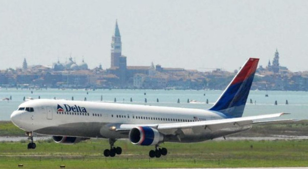 Venezia, la Delta Air Lines riporta i turisti americani dopo due anni di assenza: collegamenti con New York e Atlanta