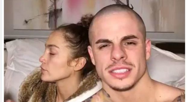 Jennifer Lopez senza trucco: il fidanzato pubblica il video su Instagram